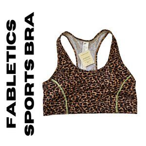 Fabletics On-The-Go Medium Impact Sports Bra